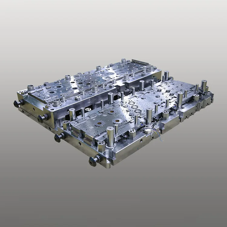 Stampo progressivo a tripla fila per statore e rotore del compressore CA